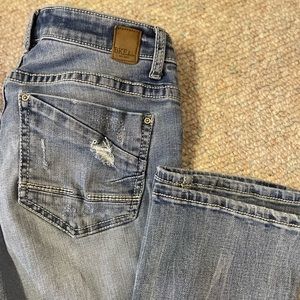 BKE Payton straight. Size 28R.